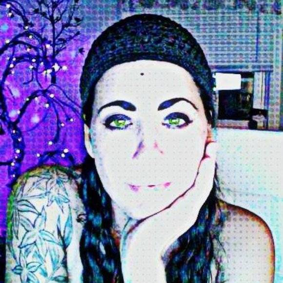 FORGET THE RULES. IF YOU LIKE IT...WEAR IT. - Picture 8 of 11